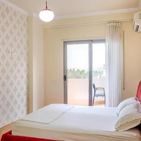 Lungomare View Apartment Vlore